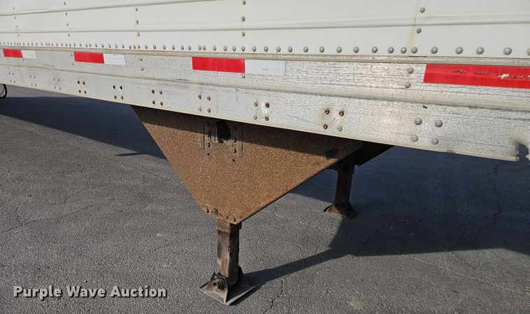 image for item DN7156 1999 Trailmobile  refrigerated van trailer