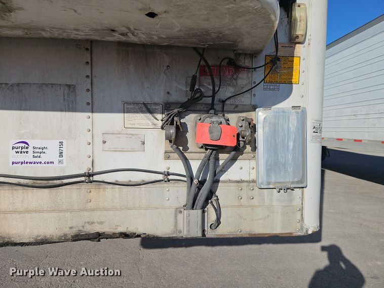 image for item DN7158 2005 Utility VS2RA  refrigerated van trailer