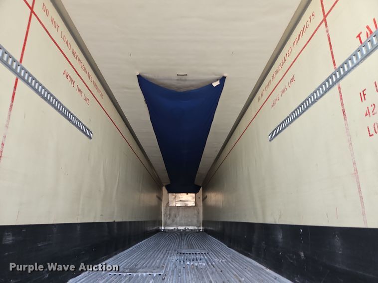 image for item DN7158 2005 Utility VS2RA  refrigerated van trailer