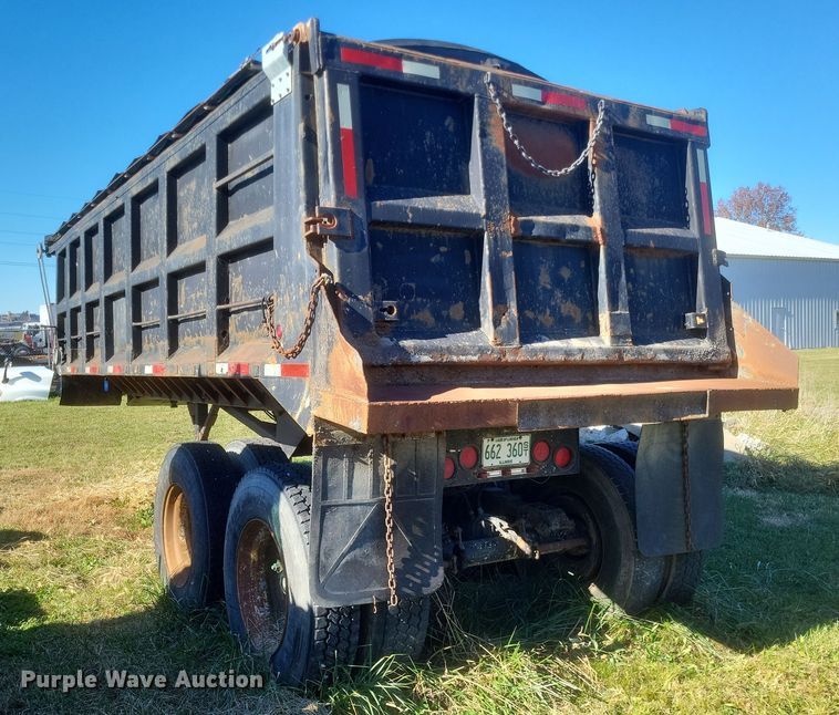 image for item DO4769 1987 Hilbilt  end dump trailer