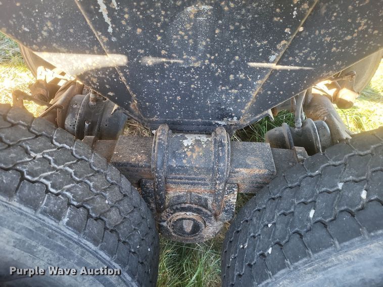 image for item DO4769 1987 Hilbilt  end dump trailer