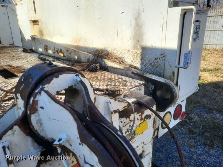 image for item DO4772 2000 Chevrolet C7500 utility / service truck