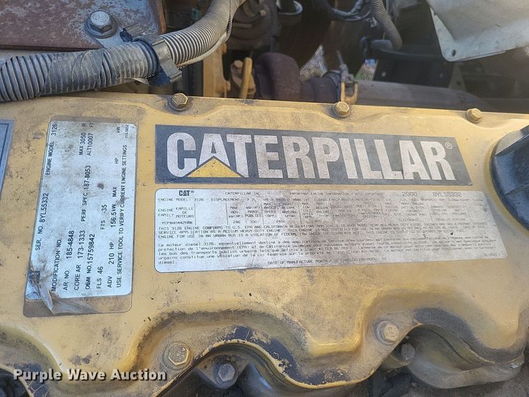 image for item DO4772 2000 Chevrolet C7500 utility / service truck