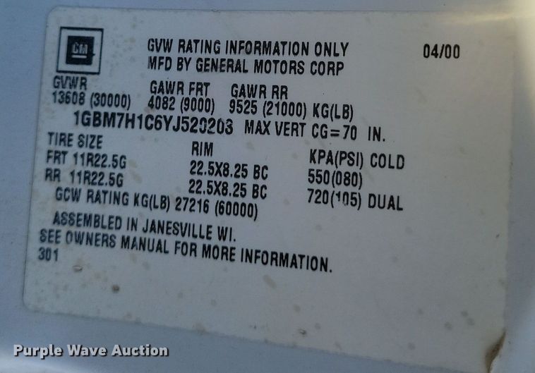 image for item DO4772 2000 Chevrolet C7500 utility / service truck