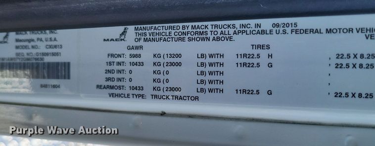 image for item DO4773 2016 Mack CXU613  semi truck