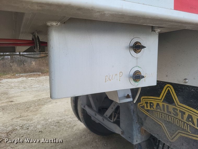 image for item DO4776 2016 Trailstar  end dump trailer