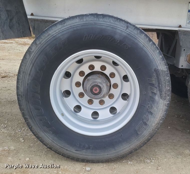 image for item DO4776 2016 Trailstar  end dump trailer