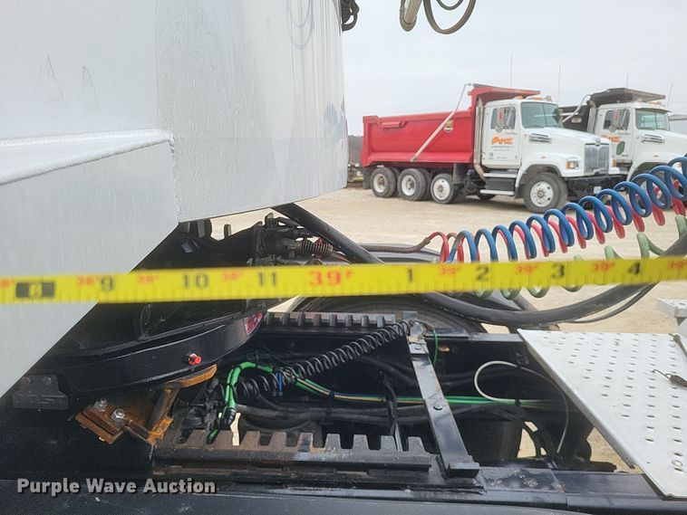 image for item DO4777 2019 Armorlite SS852RN3954OP  end dump trailer