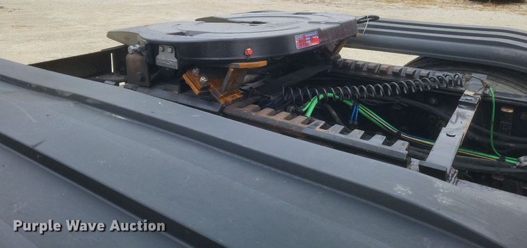 image for item DO4778 2016 Western Star 5700XE  semi truck