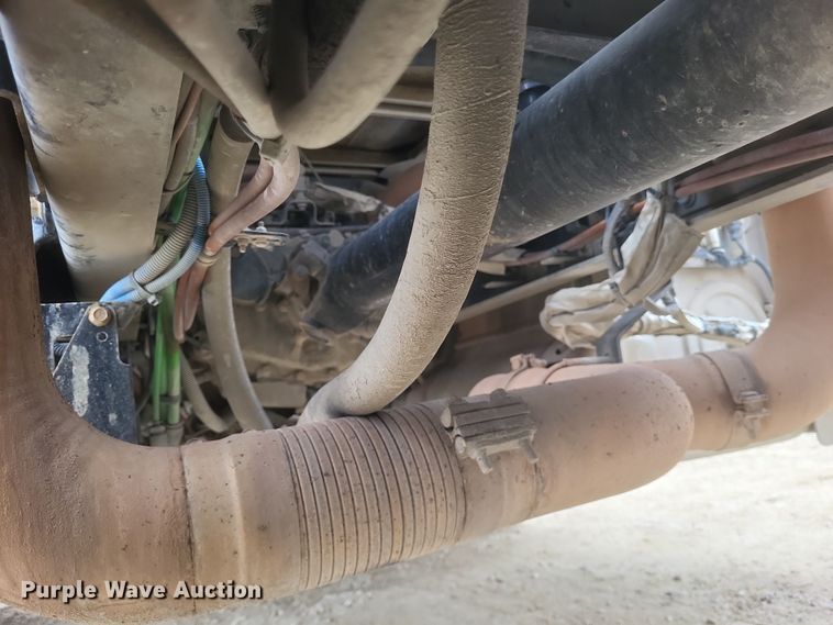 image for item DO4778 2016 Western Star 5700XE  semi truck