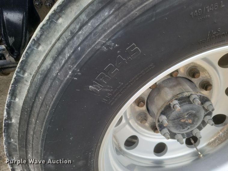 image for item DO4778 2016 Western Star 5700XE  semi truck