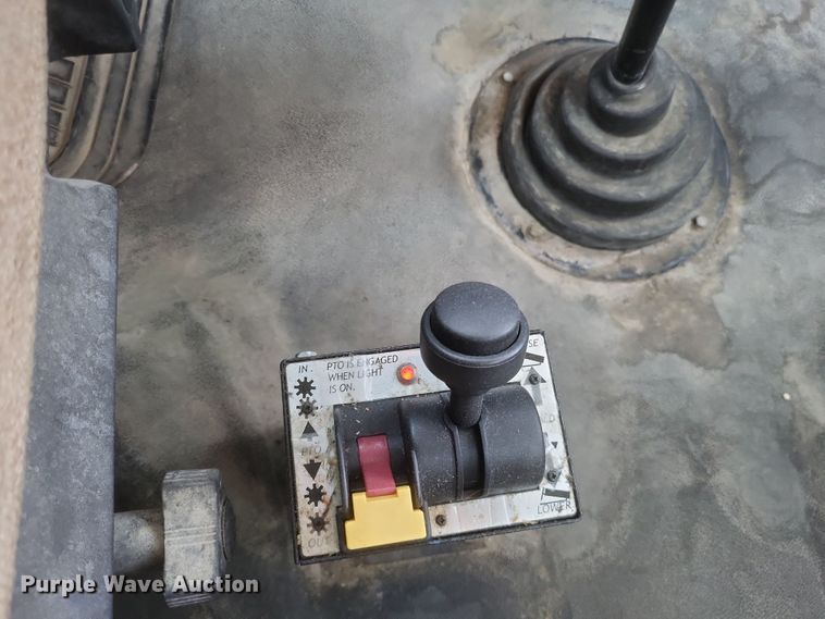 image for item DO4780 2016 Western Star 5700XE  semi truck