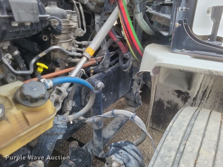 image for item DO4780 2016 Western Star 5700XE  semi truck