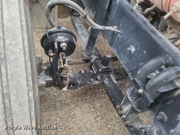 image for item DO4780 2016 Western Star 5700XE  semi truck