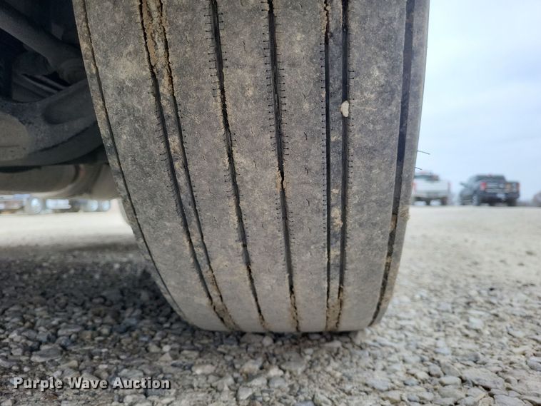 image for item DO4780 2016 Western Star 5700XE  semi truck