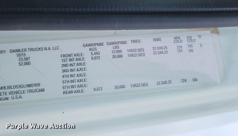 image for item DO4780 2016 Western Star 5700XE  semi truck