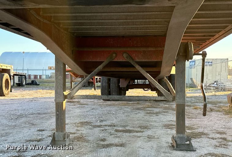 image for item DO5176 2012 Doonan 4820BLKTTIKB  flatbed trailer