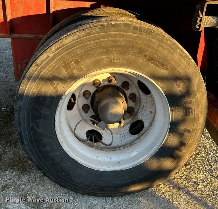 image for item DO5176 2012 Doonan 4820BLKTTIKB  flatbed trailer