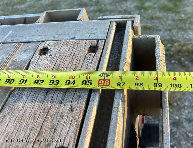 image for item DO5177 2012 Doonan 4820BLKTTIKB  flatbed trailer