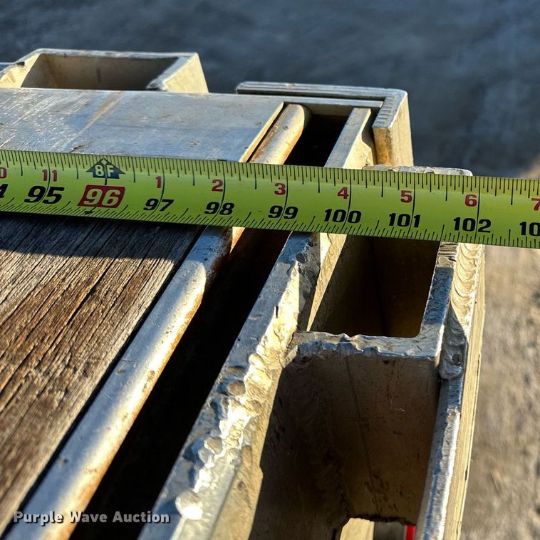 image for item DO5180 2012 Doonan 4820BLKTTIKB  flatbed trailer