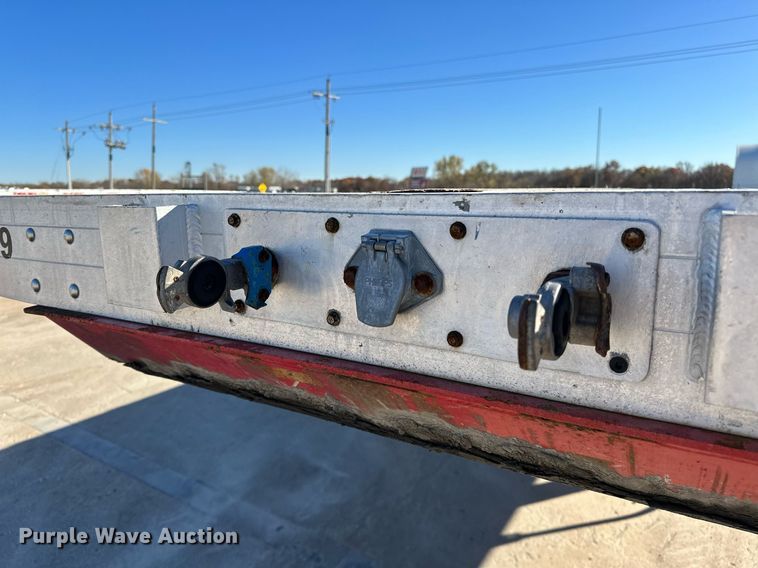 image for item DO5186 2012 Doonan 4820BLKTTIKB  flatbed trailer