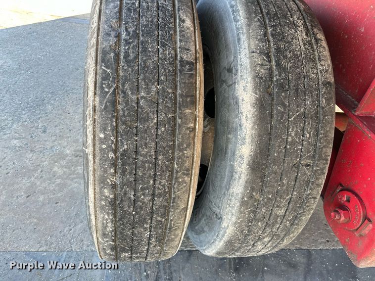 image for item DO5186 2012 Doonan 4820BLKTTIKB  flatbed trailer