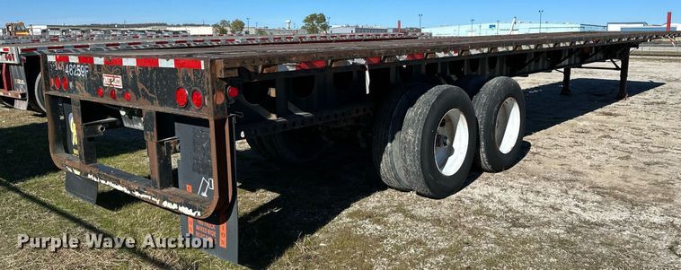 image for item DO5196 2000 Lufkin EXT 48/80  flatbed trailer