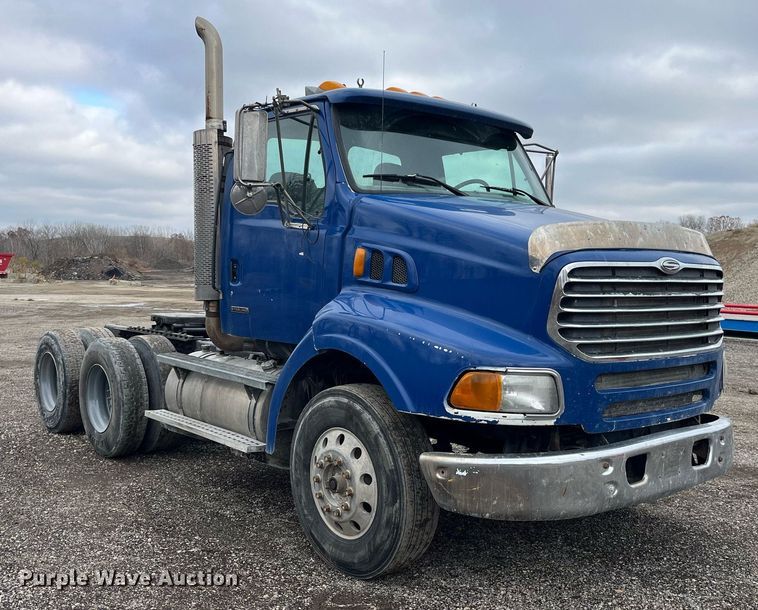 image for item DP2150 2000 Sterling  semi truck