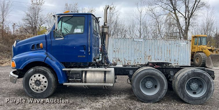 image for item DP2150 2000 Sterling  semi truck