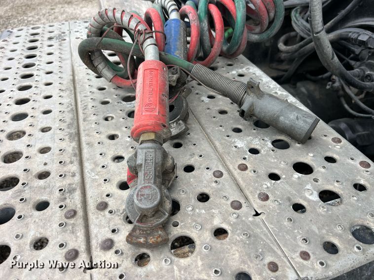 image for item DP2150 2000 Sterling  semi truck