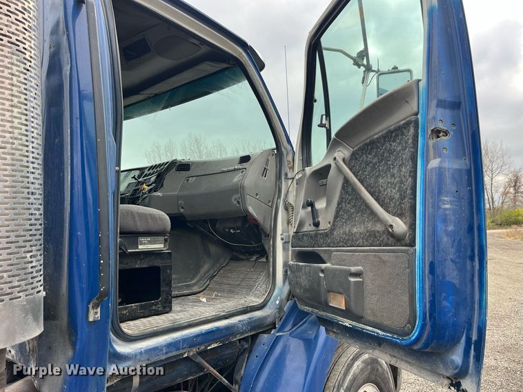 image for item DP2150 2000 Sterling  semi truck