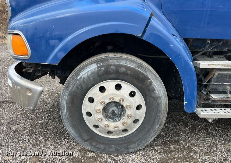 image for item DP2150 2000 Sterling  semi truck