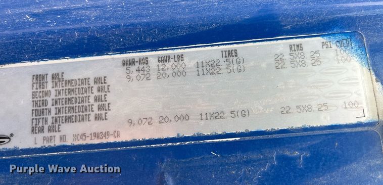 image for item DP2150 2000 Sterling  semi truck