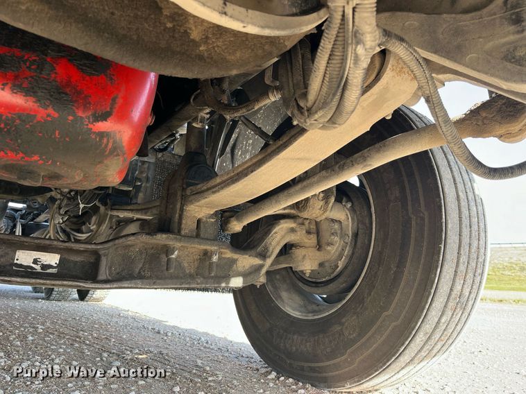 image for item DP2161 2009 Kenworth T800  semi truck