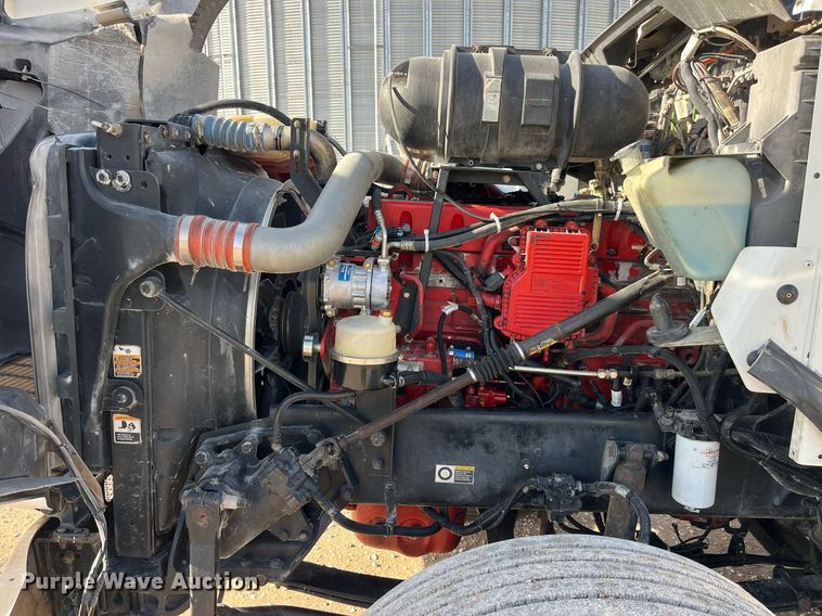 image for item DP2161 2009 Kenworth T800  semi truck