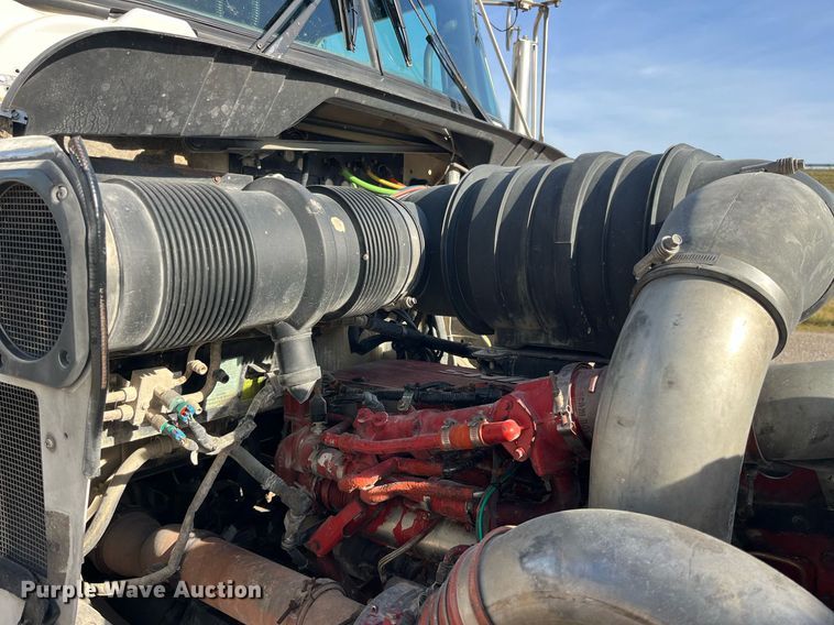 image for item DP2161 2009 Kenworth T800  semi truck