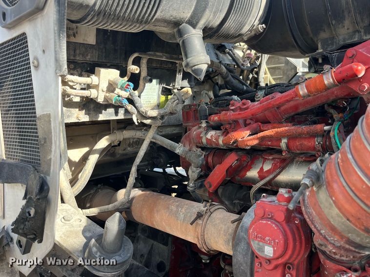 image for item DP2161 2009 Kenworth T800  semi truck