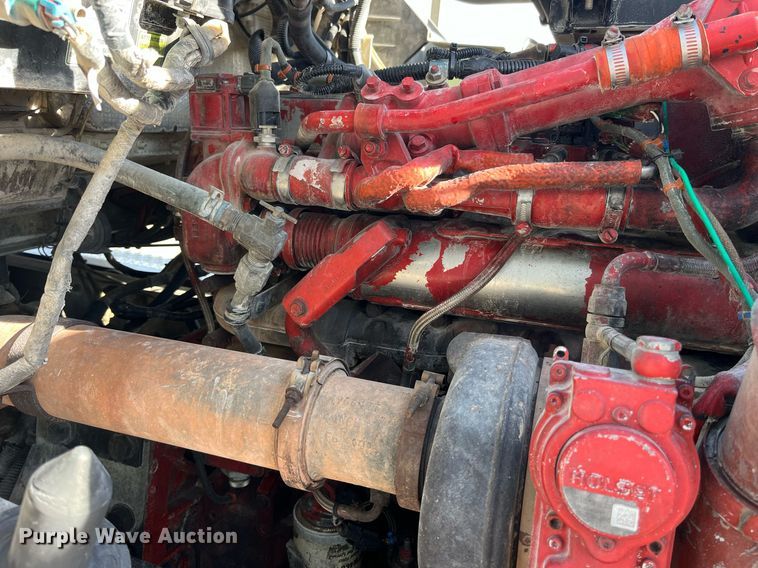 image for item DP2161 2009 Kenworth T800  semi truck