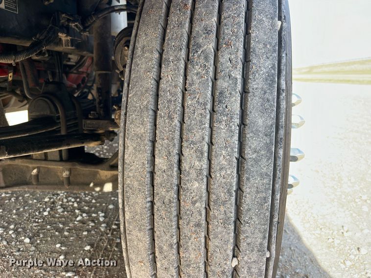 image for item DP2161 2009 Kenworth T800  semi truck