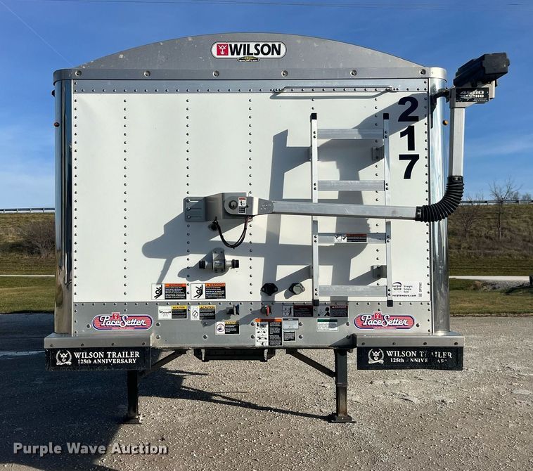 image for item DP2162 2015 Wilson DWH-500  grain trailer