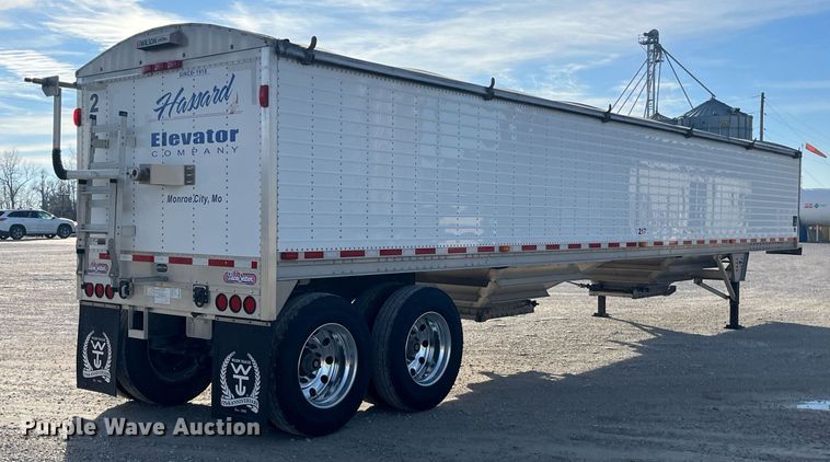 image for item DP2162 2015 Wilson DWH-500  grain trailer