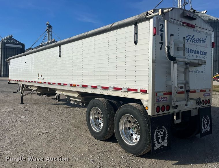 image for item DP2162 2015 Wilson DWH-500  grain trailer