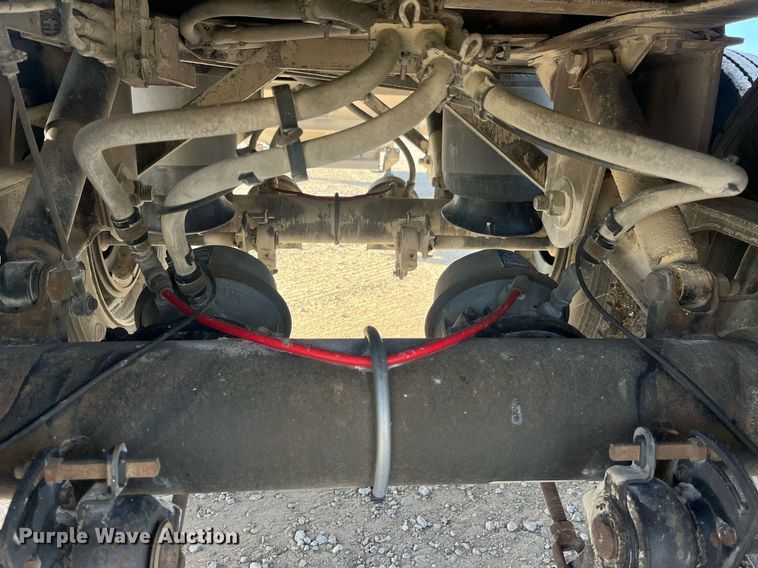 image for item DP2162 2015 Wilson DWH-500  grain trailer