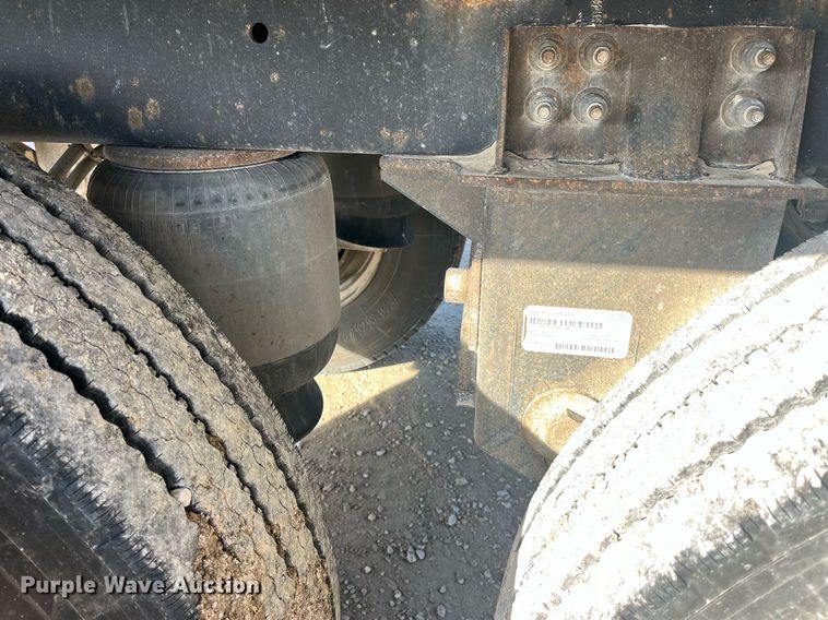 image for item DP2162 2015 Wilson DWH-500  grain trailer