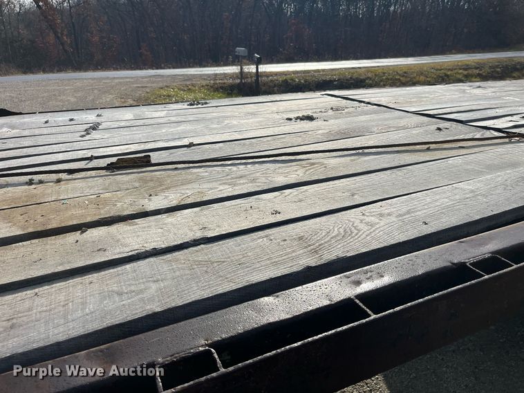 image for item DP2164 1992 Volvo  rollback truck