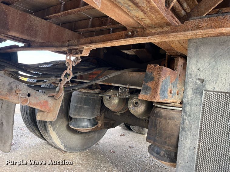 image for item DP2164 1992 Volvo  rollback truck