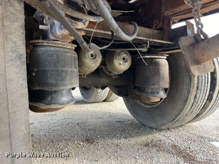 image for item DP2164 1992 Volvo  rollback truck