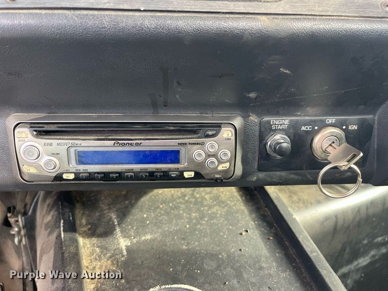 image for item DP2164 1992 Volvo  rollback truck