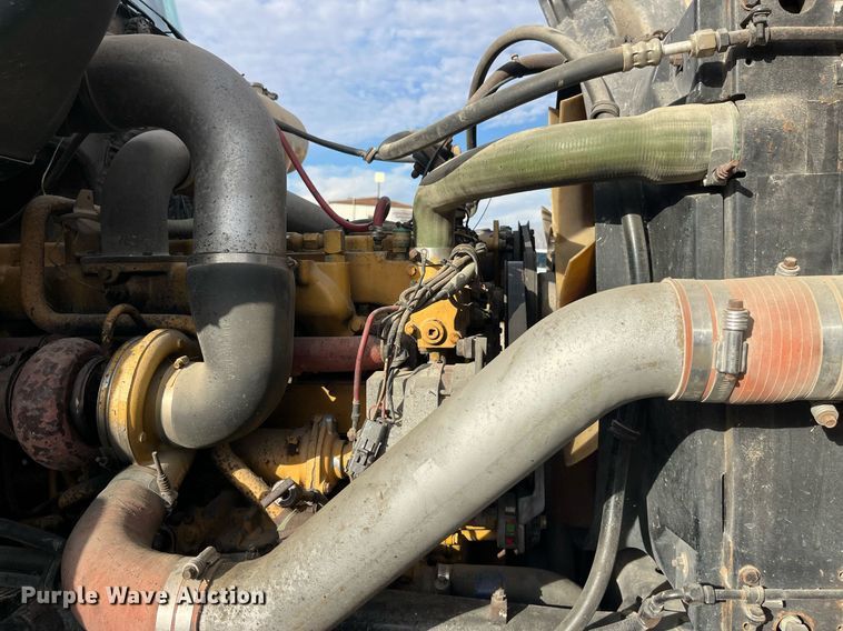 image for item DP2164 1992 Volvo  rollback truck