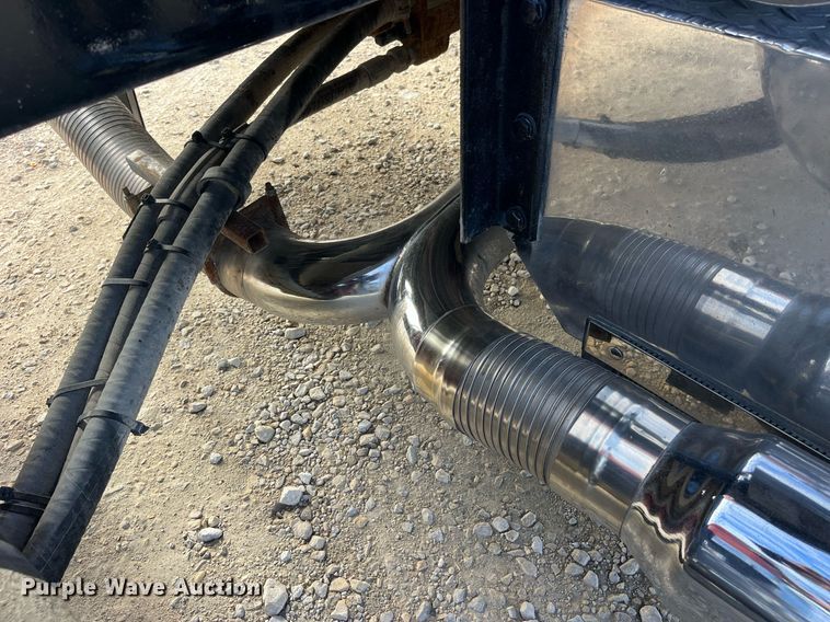 image for item DP2169 1990 Peterbilt 379  semi truck